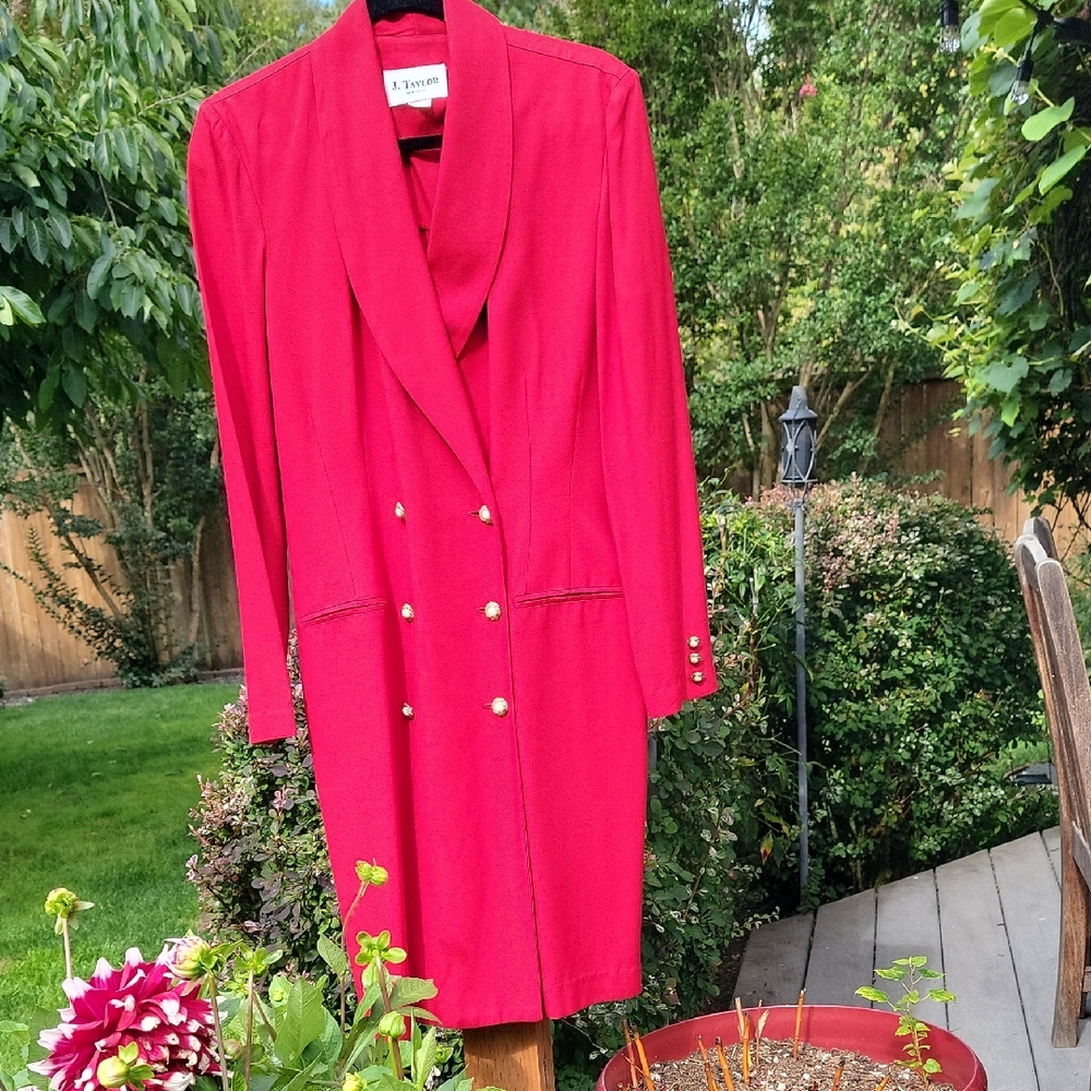 Elegant Long Sleeve Red Dress with Gold Accents